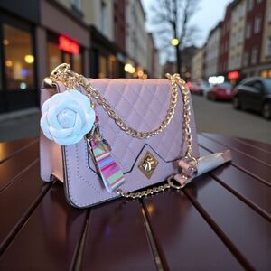 PRICE DROP!! Petite Dusty Pink Front Flap Diamond Quilted Handbag NEW